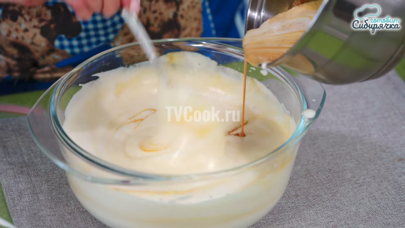 Торт медовик с нежным сметанным кремом Торт медовик с нежным сметанным кремом