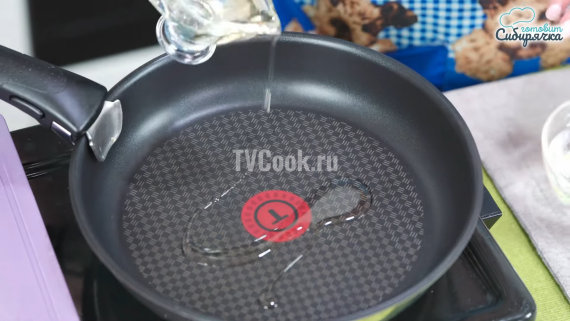 Люля-кебаб из смешанного фарша на сковороде Люля-кебаб из смешанного фарша на сковороде