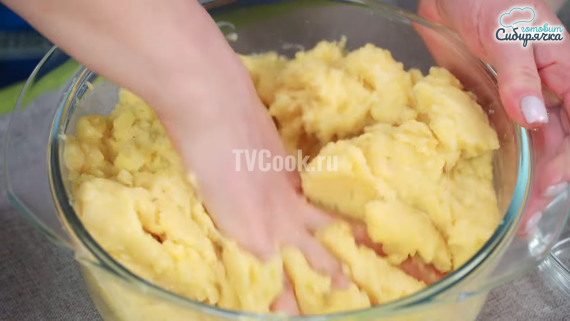 Картофельные котлеты с ветчиной и сыром Картофельные котлеты с ветчиной и сыром