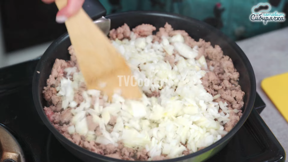 Фаршированные блины мясным фаршем с рисом Фаршированные блины мясным фаршем с рисом