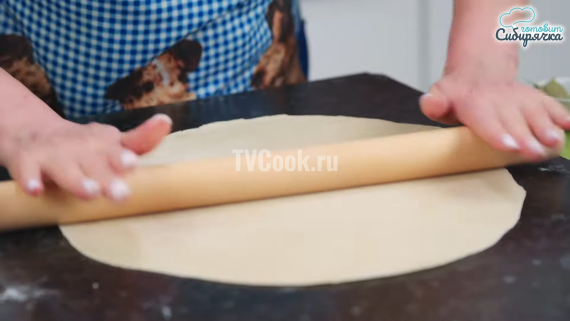 Куриный суп с домашней лапшой и специями Куриный суп с домашней лапшой и специями