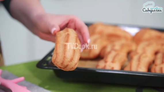 Домашние эклеры из заварного теста с кремом Домашние эклеры из заварного теста с кремом