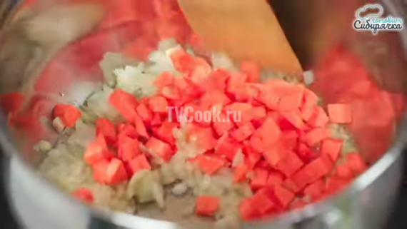 Рыбный суп из консервов сайра с овощами и рисом Рыбный суп из консервов сайра с овощами и рисом