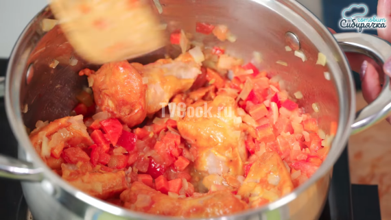 Чечевичный суп по турецки с курицей и овощами Чечевичный суп по турецки с курицей и овощами