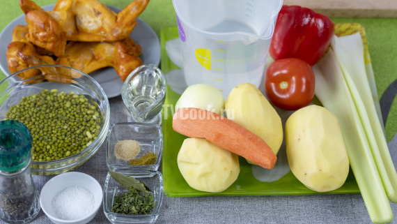 Чечевичный суп по турецки с курицей и овощами Чечевичный суп по турецки с курицей и овощами