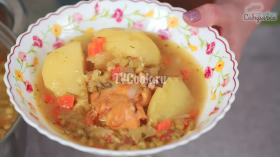 Чечевичный суп по турецки с курицей и овощами Чечевичный суп по турецки с курицей и овощами