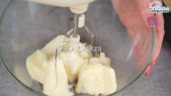 Творожная пасха с курагой и сгущенным молоком Творожная пасха с курагой и сгущенным молоком