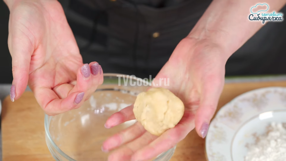 Быстрый суп с мясными фрикадельками и клецками Быстрый суп с мясными фрикадельками и клецками