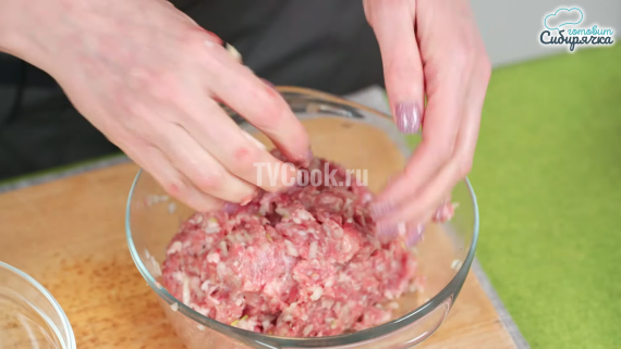 Быстрый суп с мясными фрикадельками и клецками Быстрый суп с мясными фрикадельками и клецками