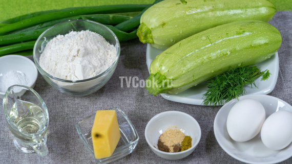 Оладьи из кабачков с зеленью и сыром Оладьи из кабачков с зеленью и сыром