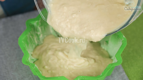 Пирог-манник с абрикосами на молоке Пирог-манник с абрикосами на молоке