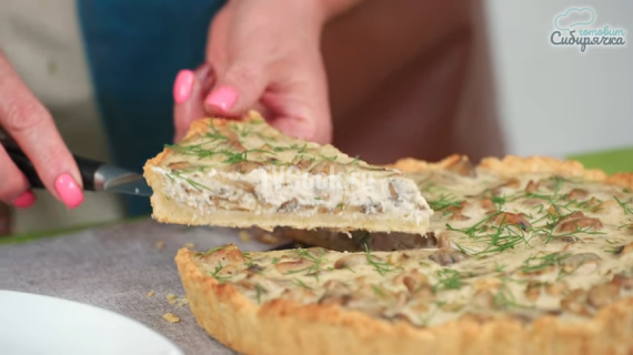Пирог с курицей и грибами Пирог с курицей и грибами