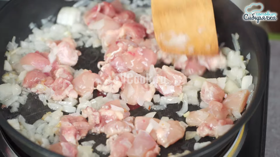 Пирог с курицей и грибами Пирог с курицей и грибами