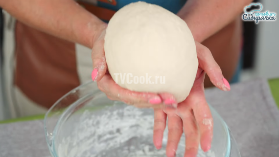 Вареники на заварном тесте с овощами и мясным фаршем Вареники на заварном тесте с овощами и мясным фаршем