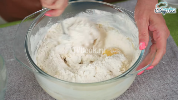 Вареники на заварном тесте с овощами и мясным фаршем Вареники на заварном тесте с овощами и мясным фаршем