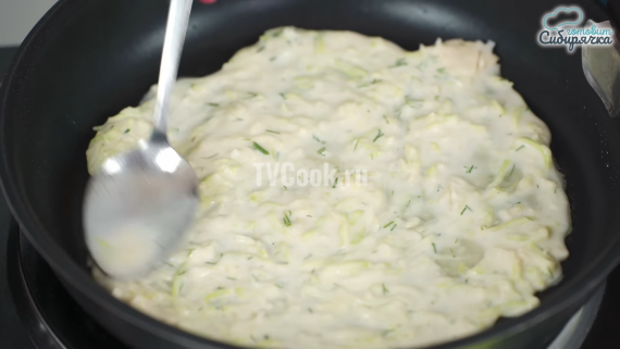 Кабачковые блины с яйцом на молоке Кабачковые блины с яйцом на молоке