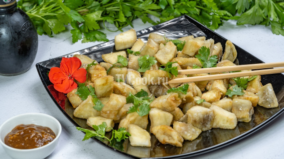 Закуска из обжаренных баклажанов с соусом по-китайски Закуска из обжаренных баклажанов с соусом по-китайски