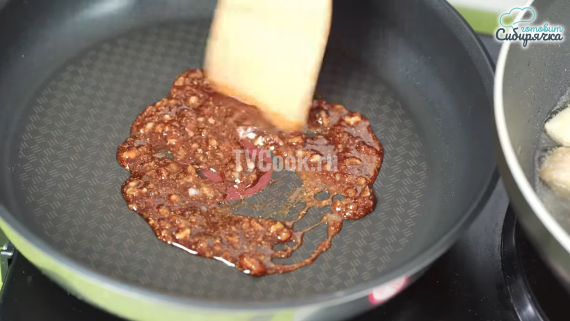 Закуска из обжаренных баклажанов с соусом по-китайски Закуска из обжаренных баклажанов с соусом по-китайски