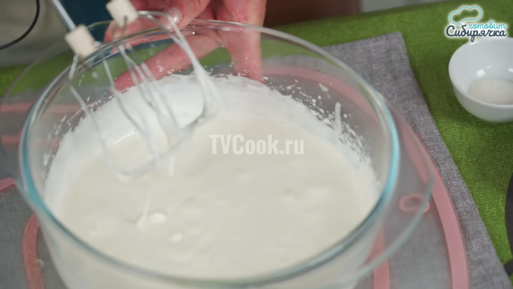 Яблочный пирог на кефире из бездрожжевого теста Яблочный пирог на кефире из бездрожжевого теста