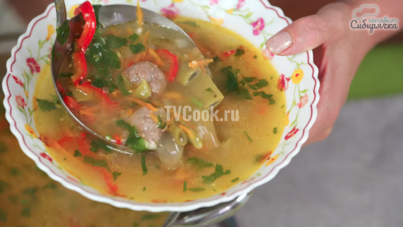 Овощной суп с мясными фрикадельками и фасолью Овощной суп с мясными фрикадельками и фасолью