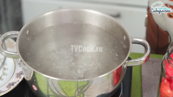 Маринованные помидоры на зиму без стерилизации быстро Маринованные помидоры на зиму без стерилизации быстро