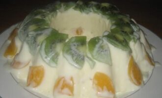Как приготовить сметанное желе с фруктами