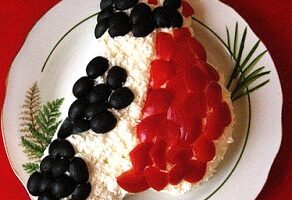Рецепт слоёного салата «Снегирь»