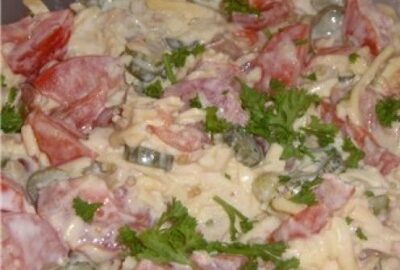 Классический салат из камбалы: пошаговый рецепт