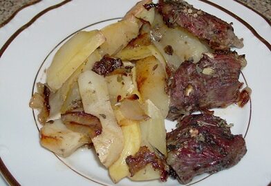 Баранина с картошкой в духовке