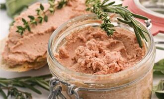 Мясной паштет из свинины, говядины и печени — домашняя классика