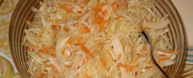 Маринованная капуста за 3 часа — быстрая хрустящая в горячем маринаде