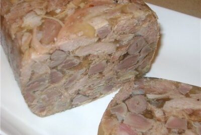 Сальтисон из свиной головы — украинская мясная закуска под пресс