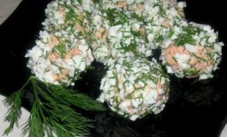 Закуска из форели «Капитанская» — паштет с яйцом, чесноком и зеленью