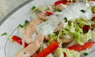 Салат из китайской капусты