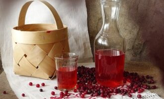 Брусничная настойка
