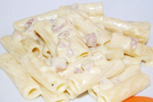 Паста с беконом и сливками