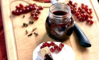 Чатни из красной смородины