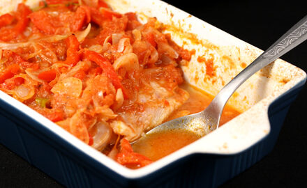 Рыба запеченная с овощами