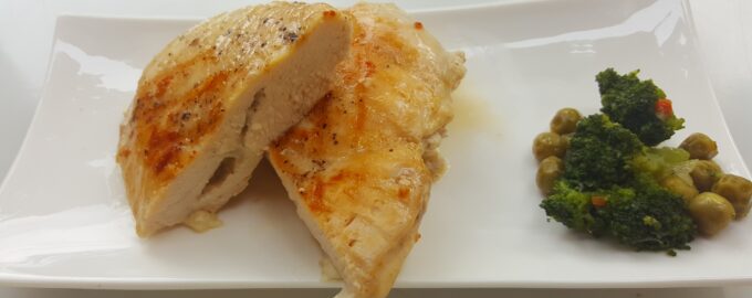 Куриное филе, фаршированное сыром