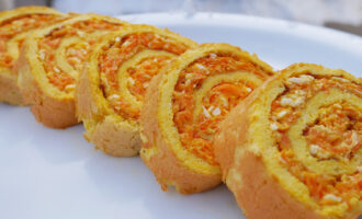 Вкусные и очень аппетитные омлетные рулетики на праздничный стол!