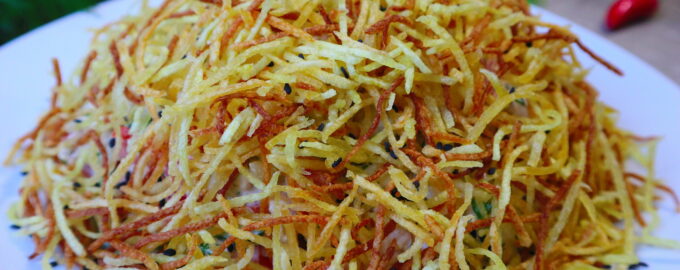 Хрустящий куриный салат Муравейник