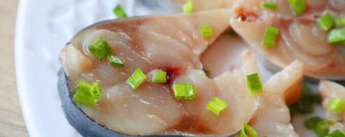 Малосольная скумбрия. Два способа посола рыбы