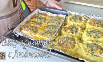 Сочная горбуша с картошкой под соусом в духовке. Легко приготовить!
