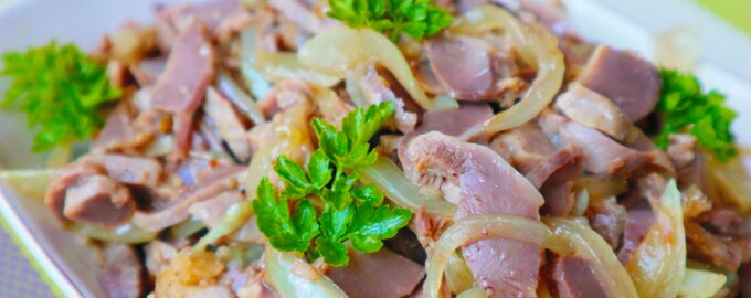 Маринованные куриные желудки в остром маринаде