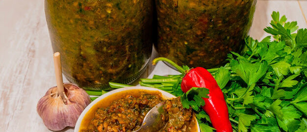 Жгучая аджика по-сибирски