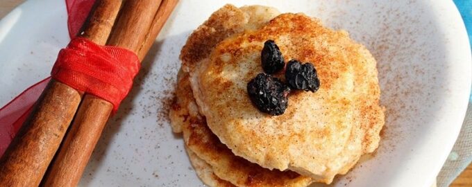 Сырники с яблоком и корицей без сахара