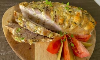 Свинина с сыром и зеленью