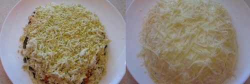 Верх салата посыпаем тертым сыром