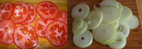 Режем помидоры и лук кольцами