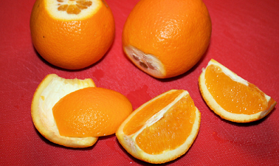 Чистим и режем апельсины